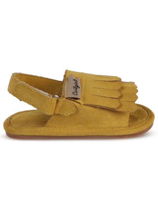 Picture of Girls Sandals Size 21-25 Mustard - Package